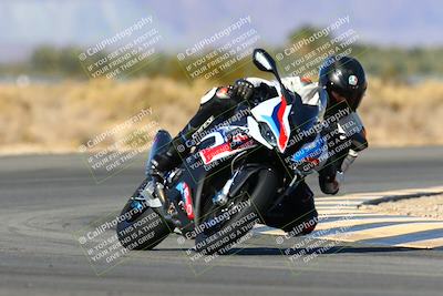 media/Jan-09-2022-SoCal Trackdays (Sun) [[2b1fec8404]]/Turn 16 (11am)/